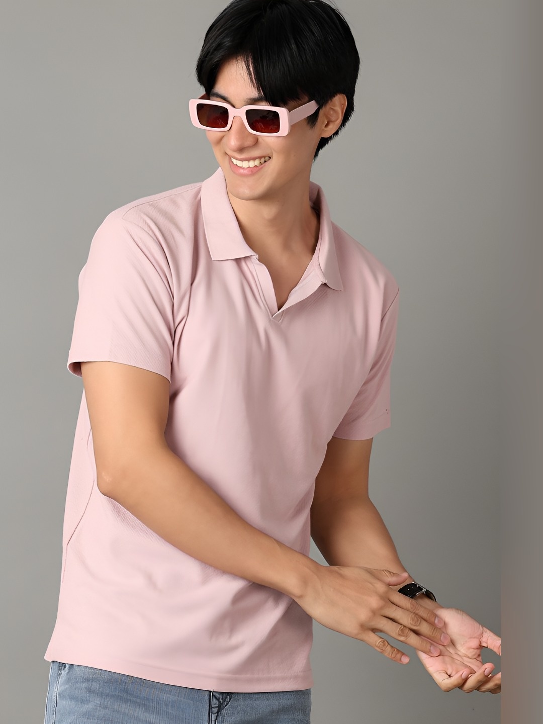 

V-Mart Men Solid Polo Collar Cotton T-shirt, Pink