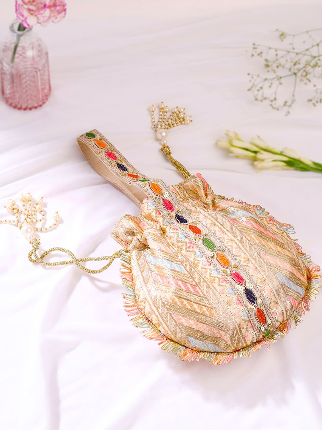 

Yellow Chimes Embroidered Potli Bag, Gold