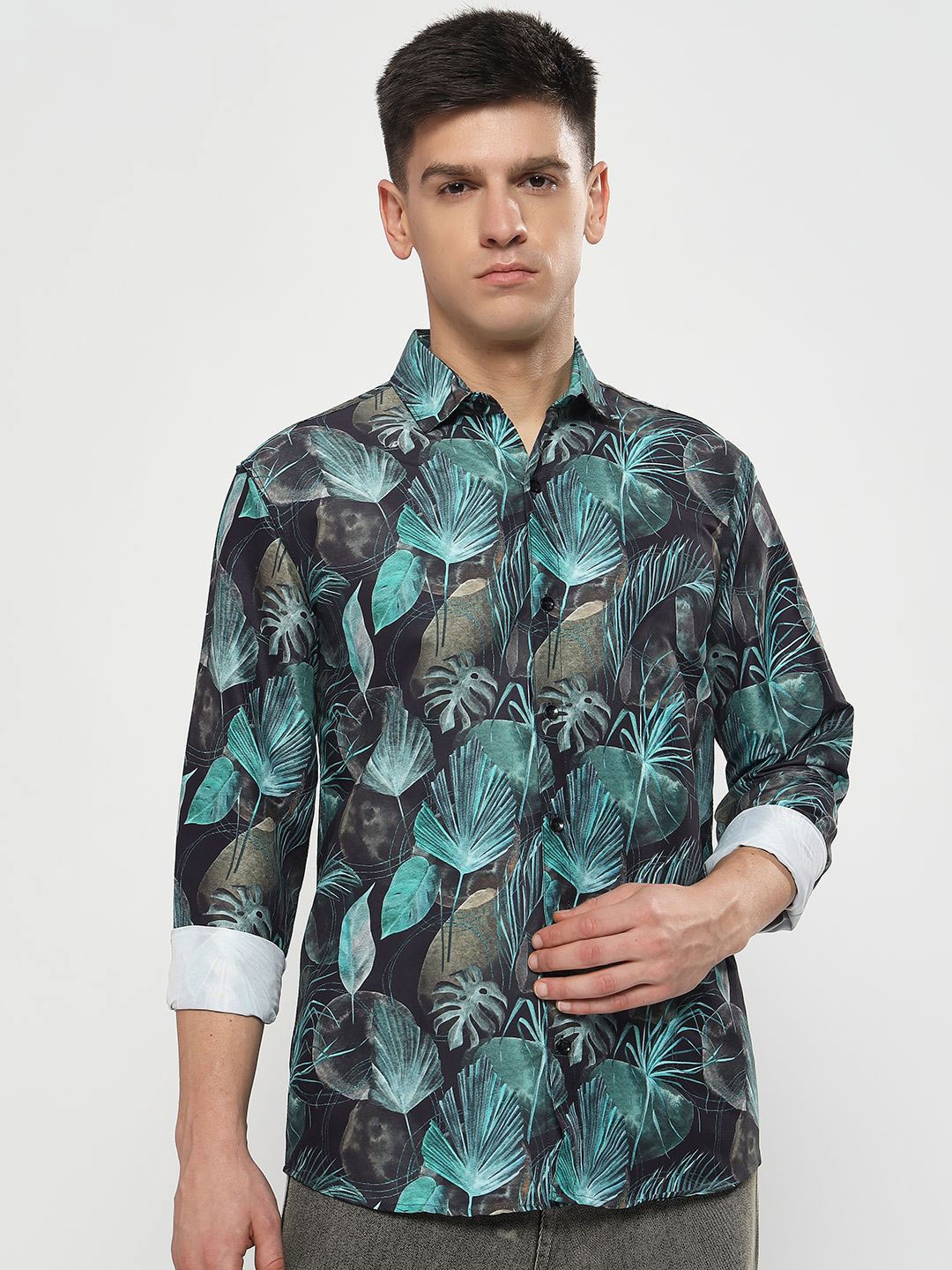 

YOUTH FIRST Men Modern Spread Collar Floral Printed Casual Shirt, Green