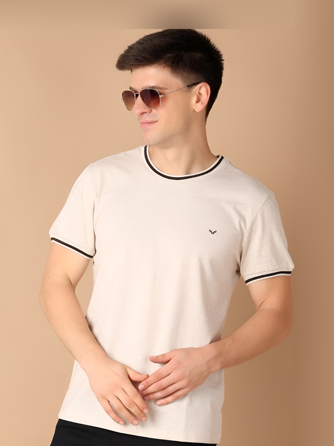 

V-Mart Men Solid Round Neck T-shirt, Beige