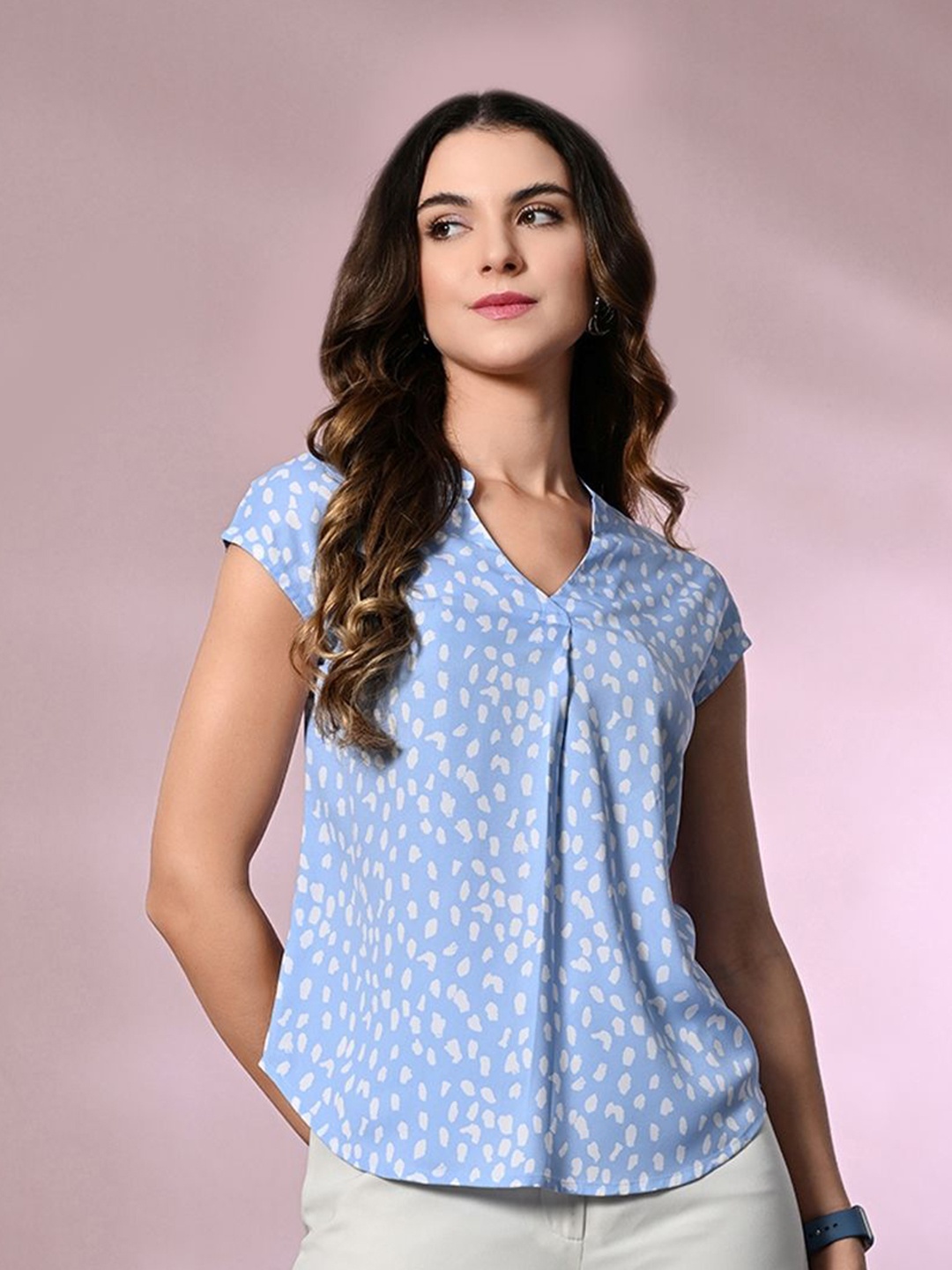 

PRETTY LOVING THING Women Printed V-Neck Top, Blue