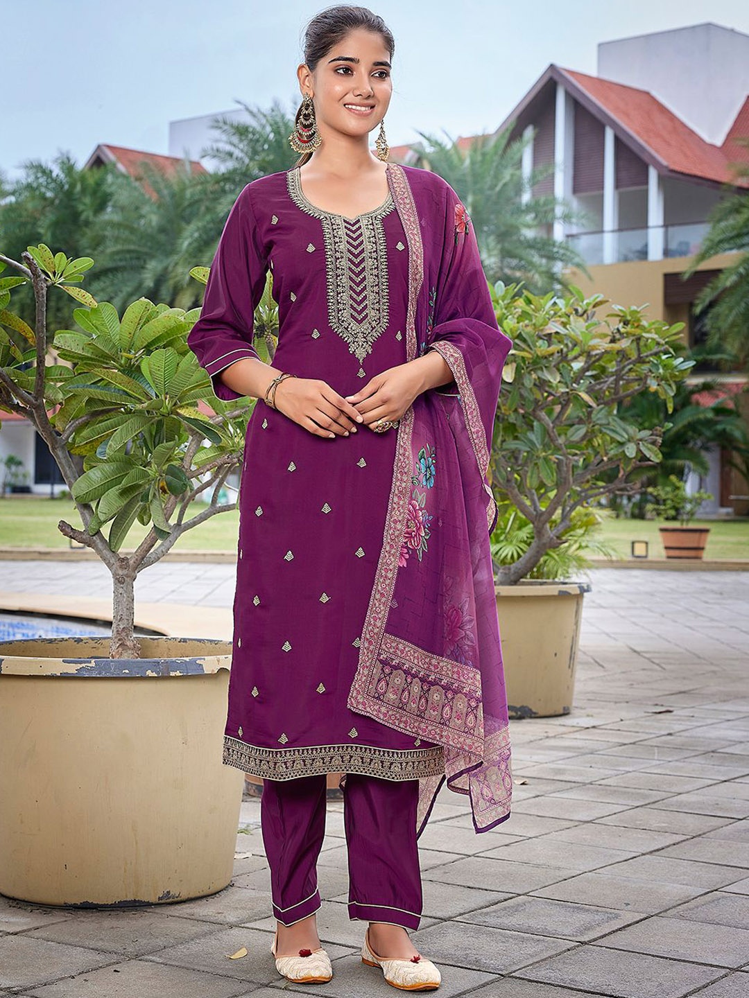 

Royal Export Floral Embroidered Straight Kurta with Trousers & Dupatta, Purple