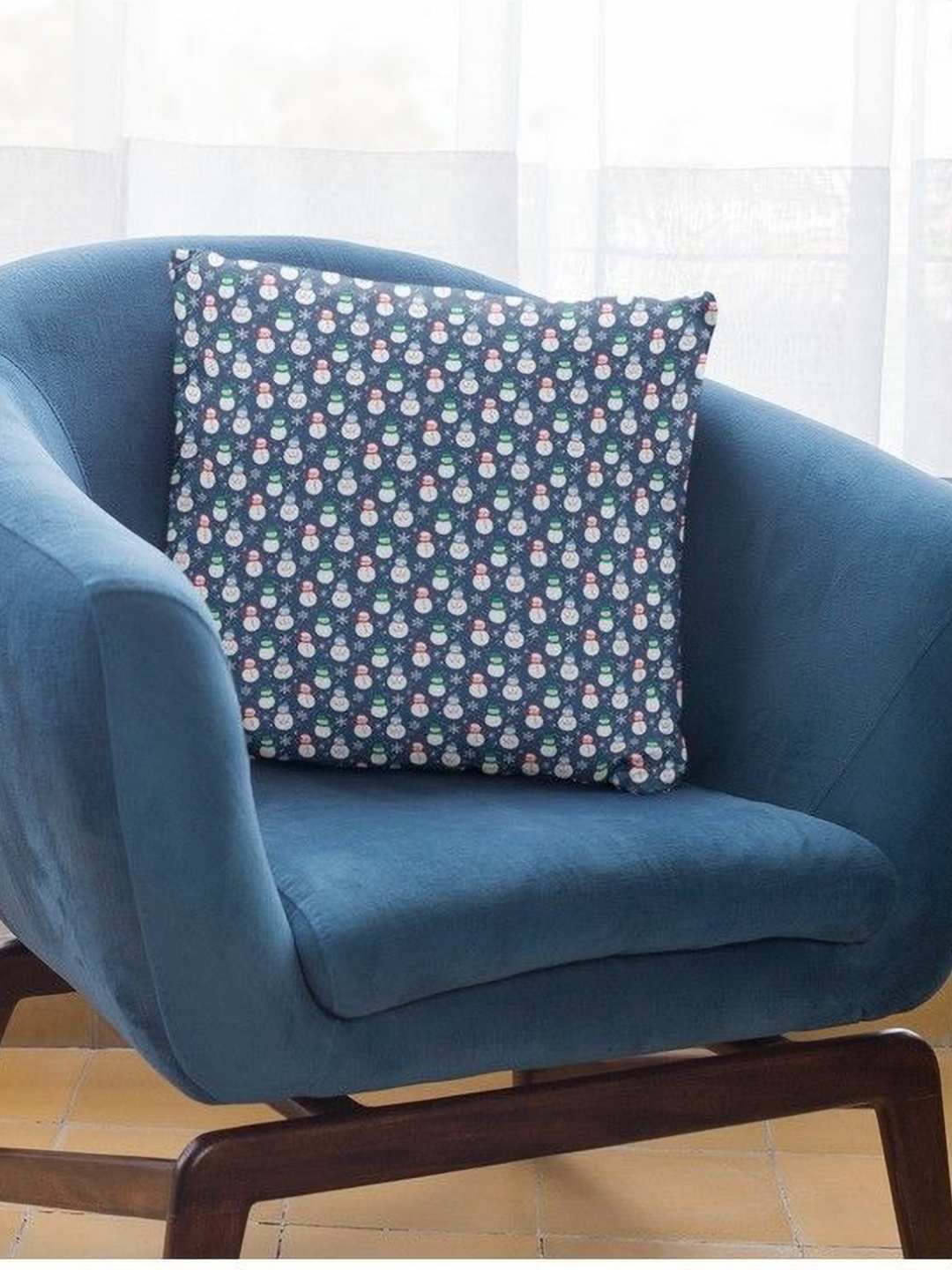 

THEYAYACAFE Blue & White Ethnic Motifs Velvet Square Cushion Covers