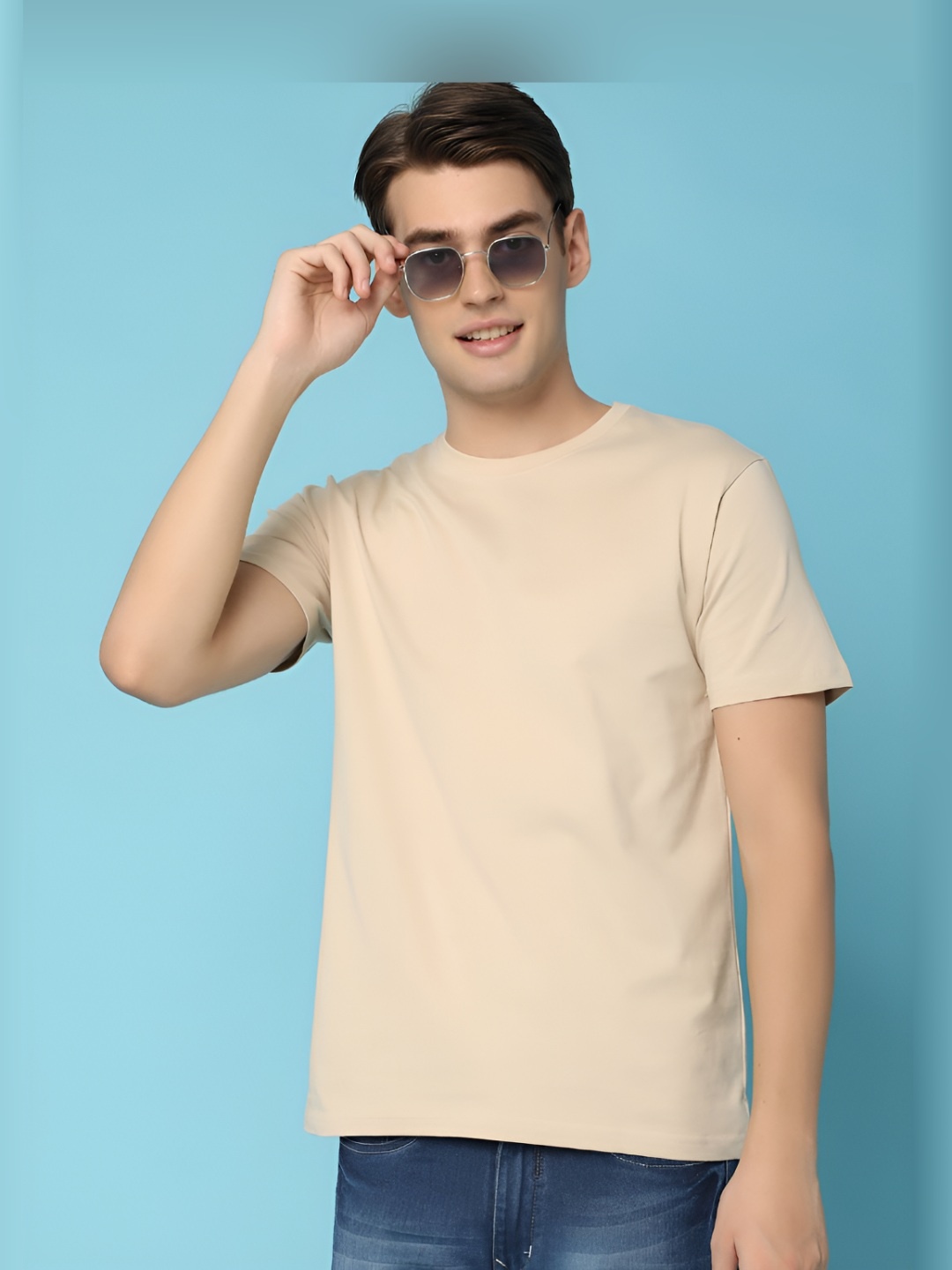 

V-Mart Men Solid Round Neck T-shirt, Beige