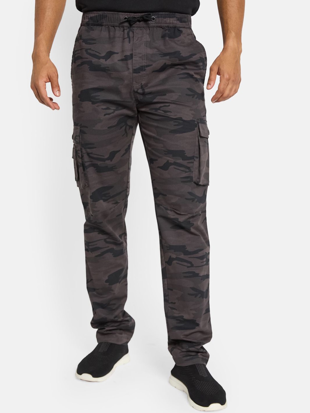 

Octave Men Printed Mid-Rise Cotton Trousers, Grey