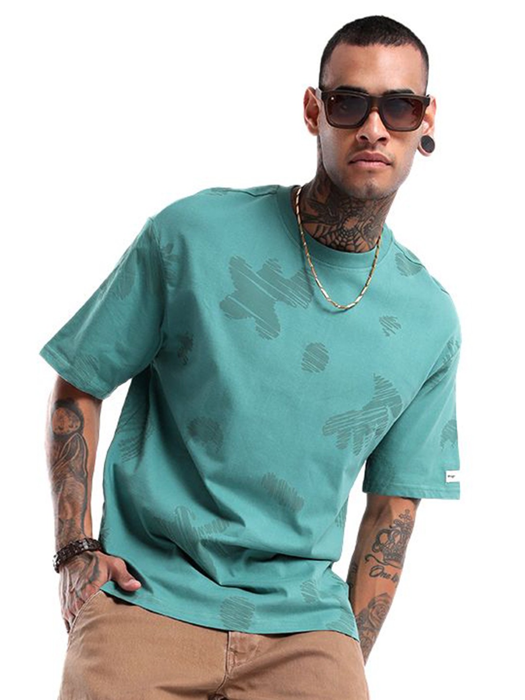 

WROGN Men Solid Round Neck Cotton Oversized T-shirt, Teal