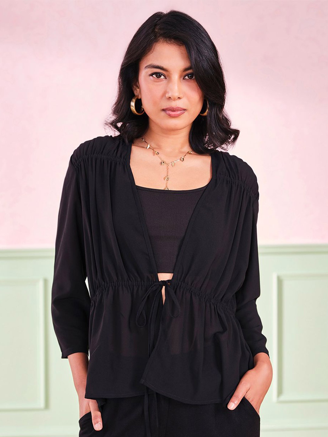 

AND V-Neck Tie-Up Shrug, Black