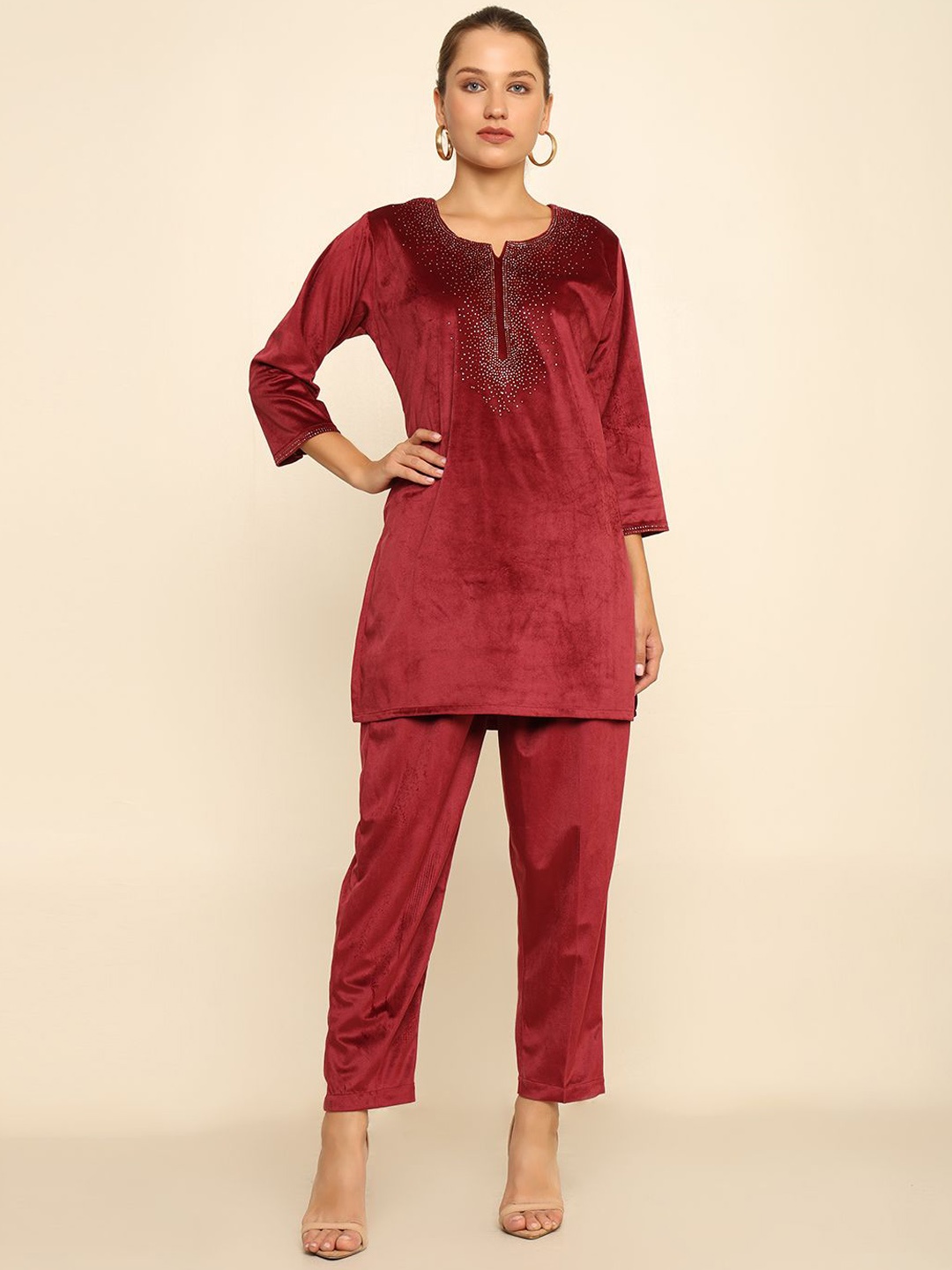 

CRAFTBAZAR Women Regular Beads and Stones Velvet Kurti with Trousers, Maroon
