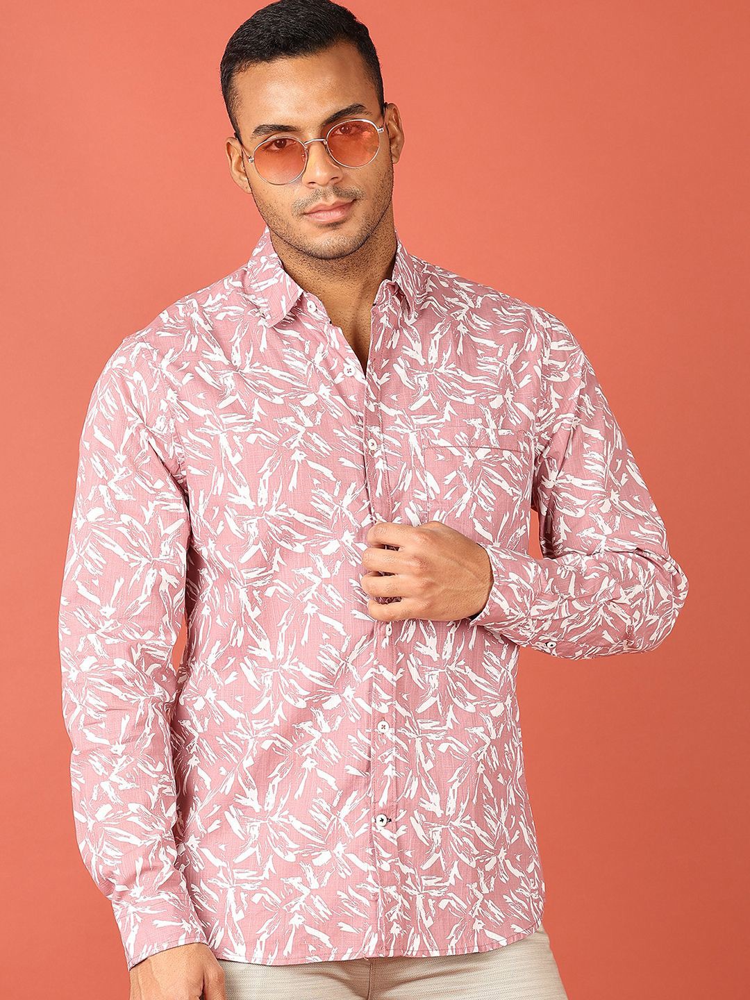 

V-Mart Men Spread Collar Abstract Printed Cotton Casual Shirt, Pink