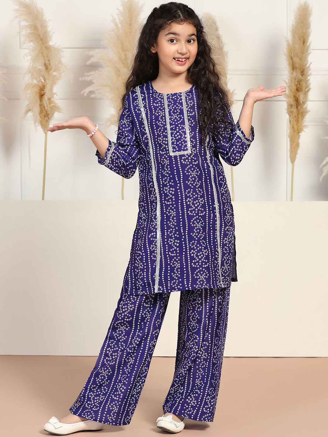 

BAESD Girls Bandhani Printed Regular Kurta with Trousers, Blue