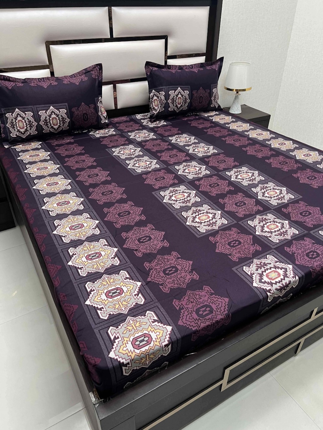 

Pure Decor Passion Fur Purple Ethnic Printed Cotton 200 TC Queen Bedsheet Set 2.53 x 2.27m