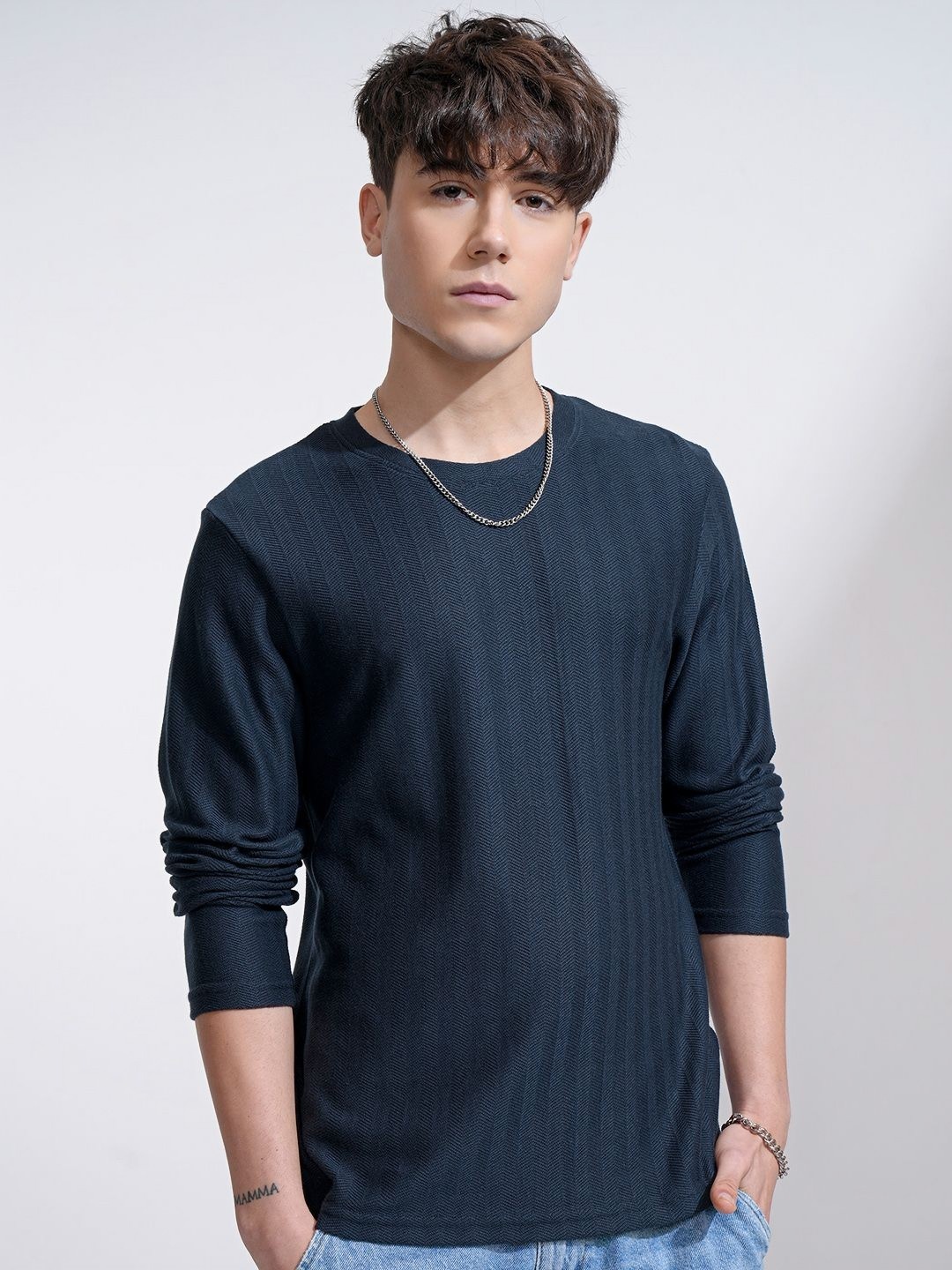 

HIGHLANDER Men Self Design Round Neck Cotton Relaxed Fit T-shirt, Navy blue
