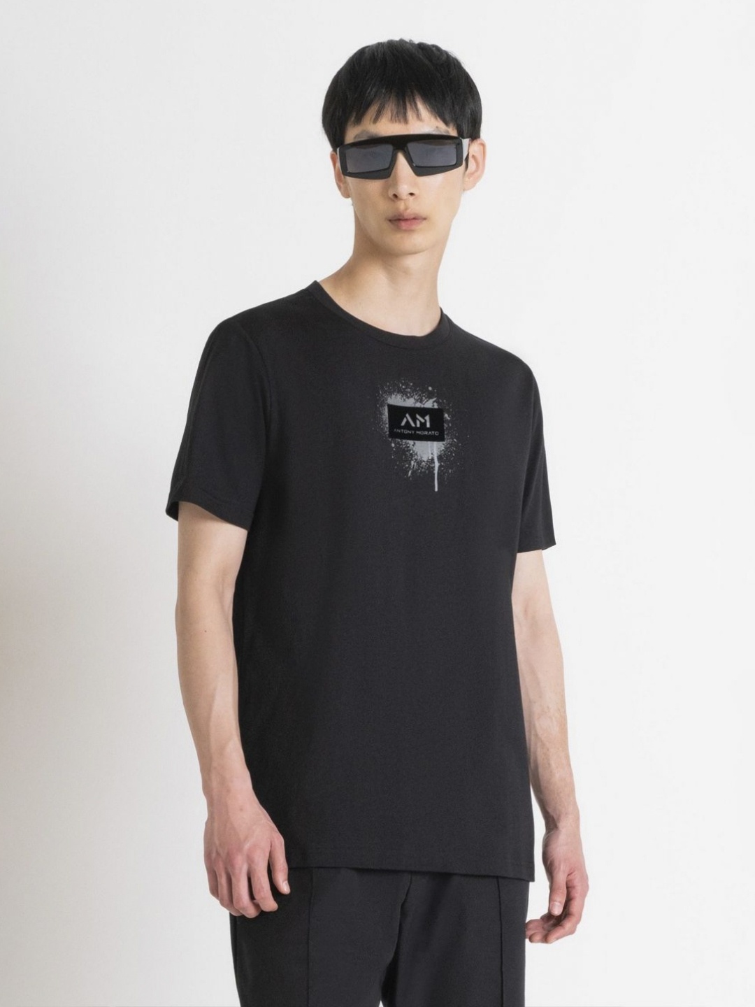 

Antony Morato Men Graphic Printed Round Neck Cotton T-shirt, Black