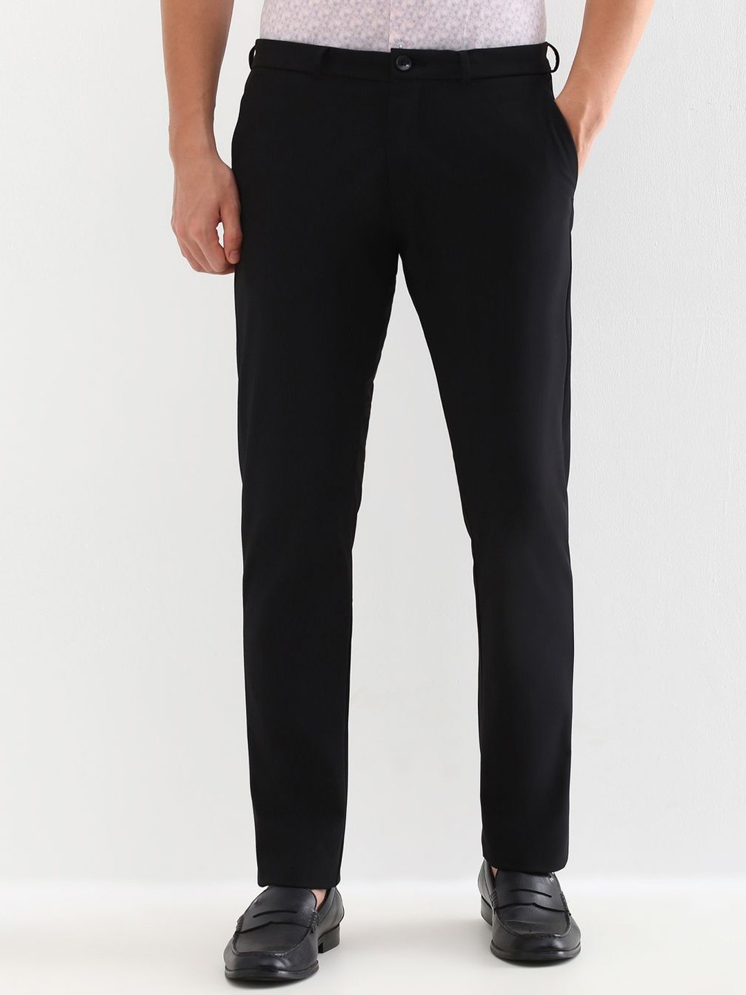 

Allen Solly Men Slim Fit Regular Trousers, Black