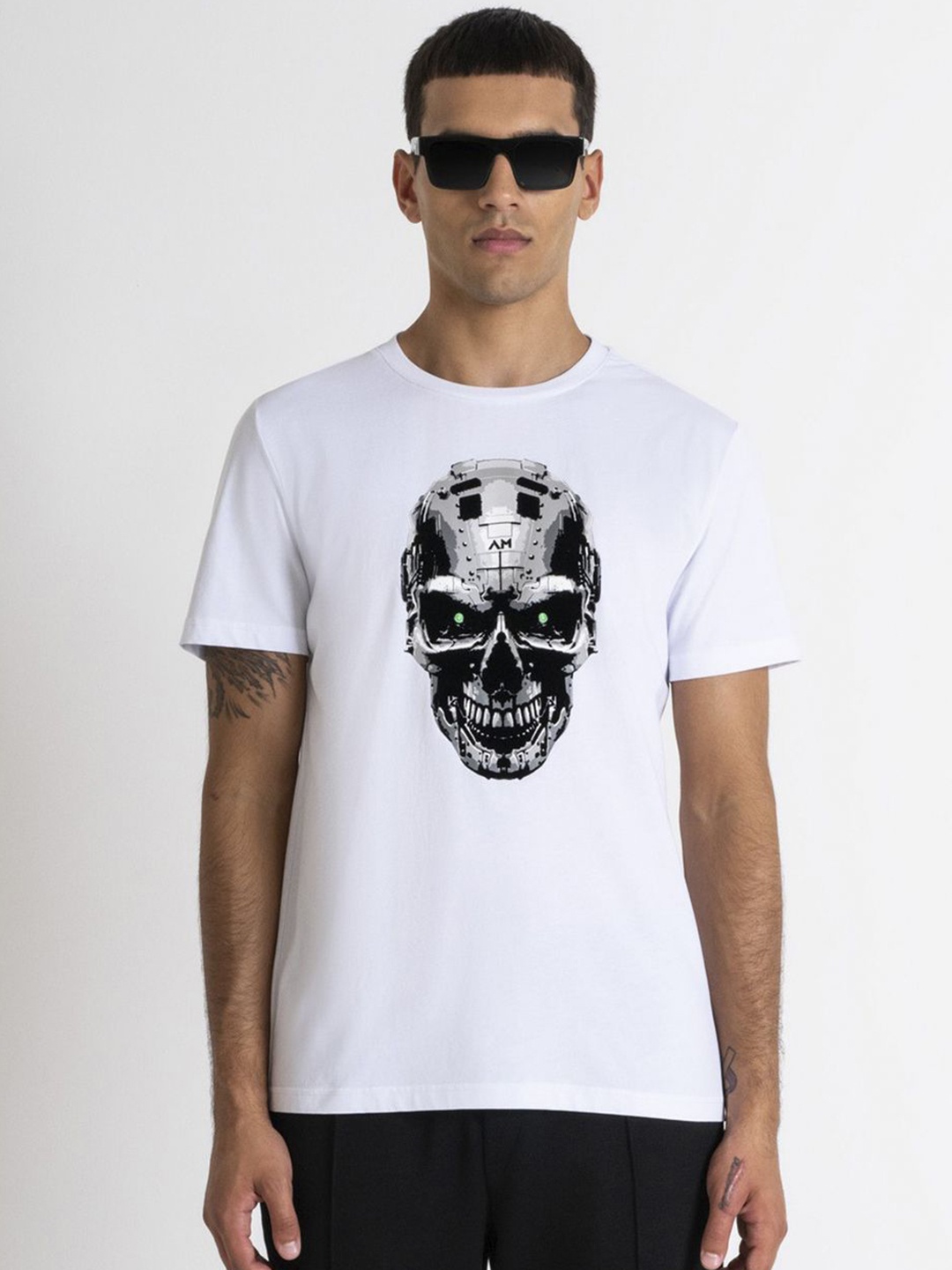 

Antony Morato Men Graphic Printed Round Neck Cotton Slim Fit T-shirt, White