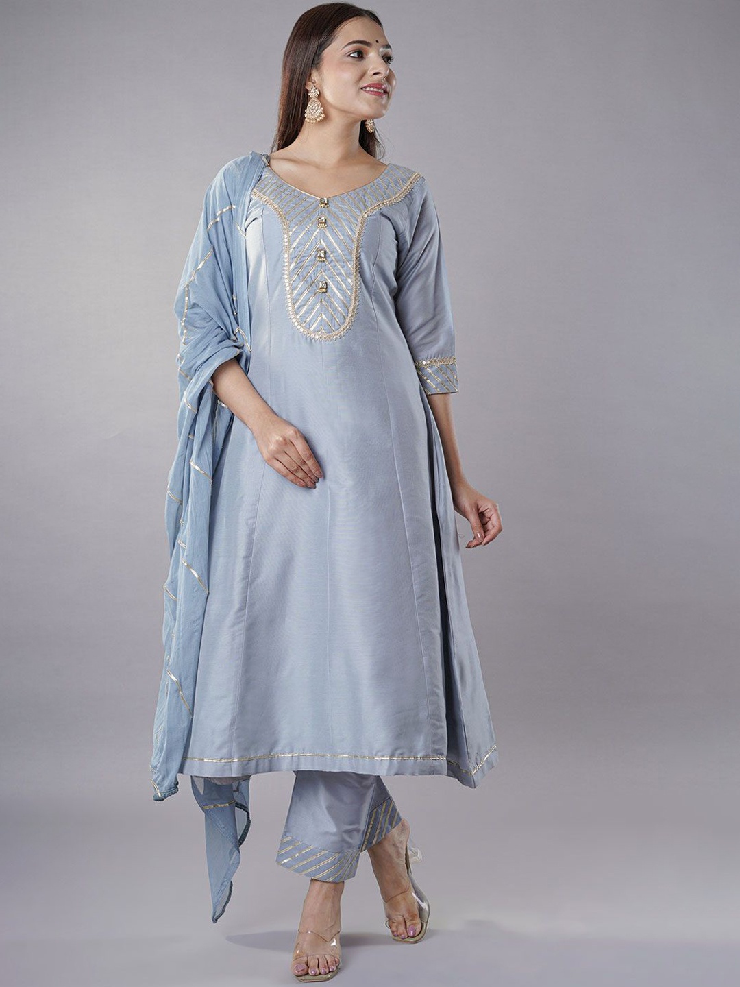 

Utsav Fashion Embroidered Sequinned Kurta with Trouser & Dupatta, Grey