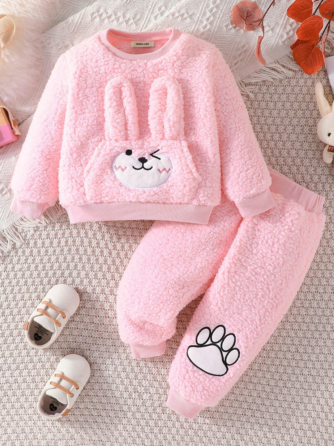 

INCLUD Girls Self Design Round Neck Long Sleeves Sweatshirt With Jogger, Pink