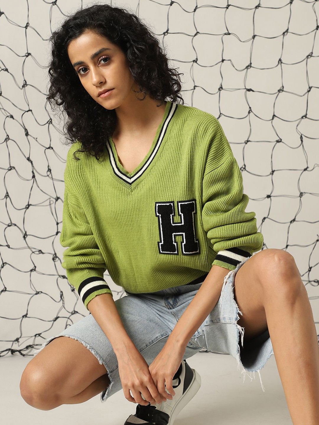 

Hubberholme Women Varsity Boxy Fit Cable Knit Pullover, Green