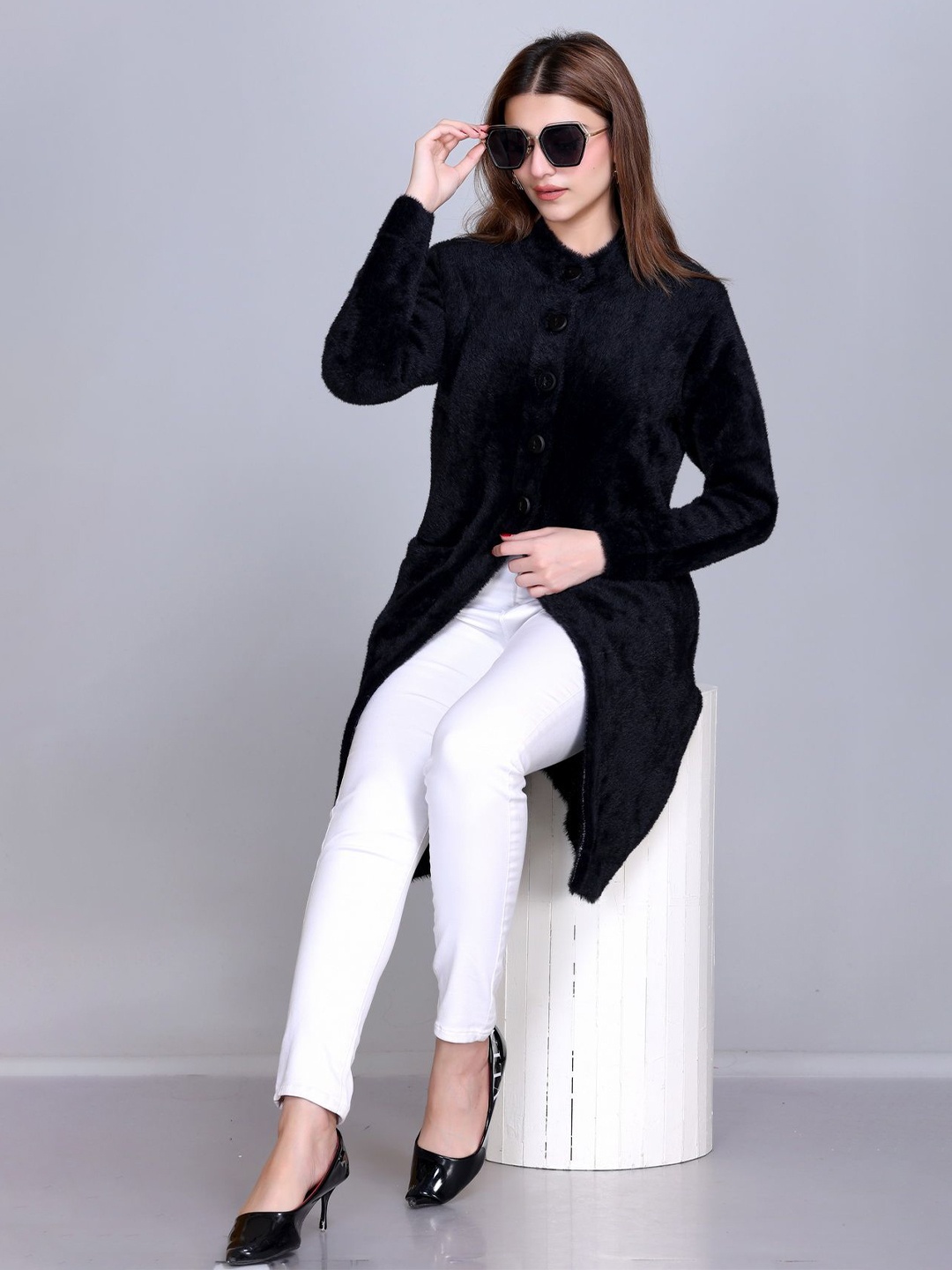 

Winter Wonders Women Woollen Longline Sweaters, Black
