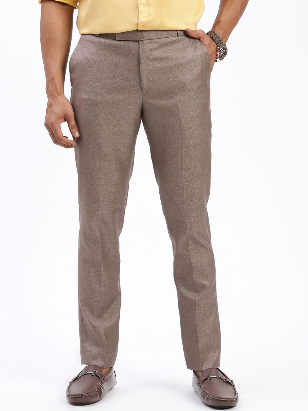 

SHOWOFF Men Comfort Slim Fit Low-Rise Cotton Formal Trousers, Brown