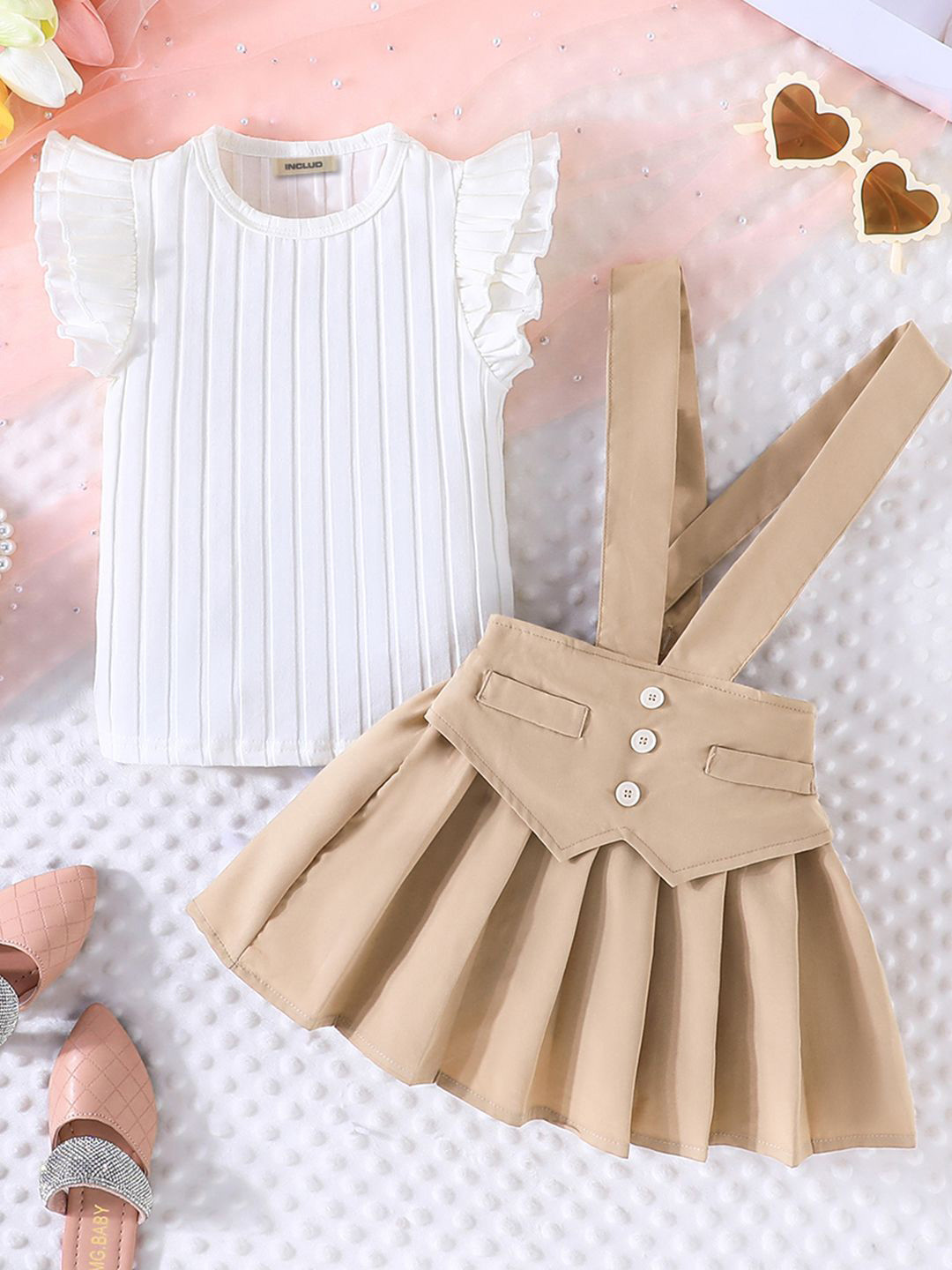

INCLUD Girls Short Sleeve Dungaree With Top, Khaki