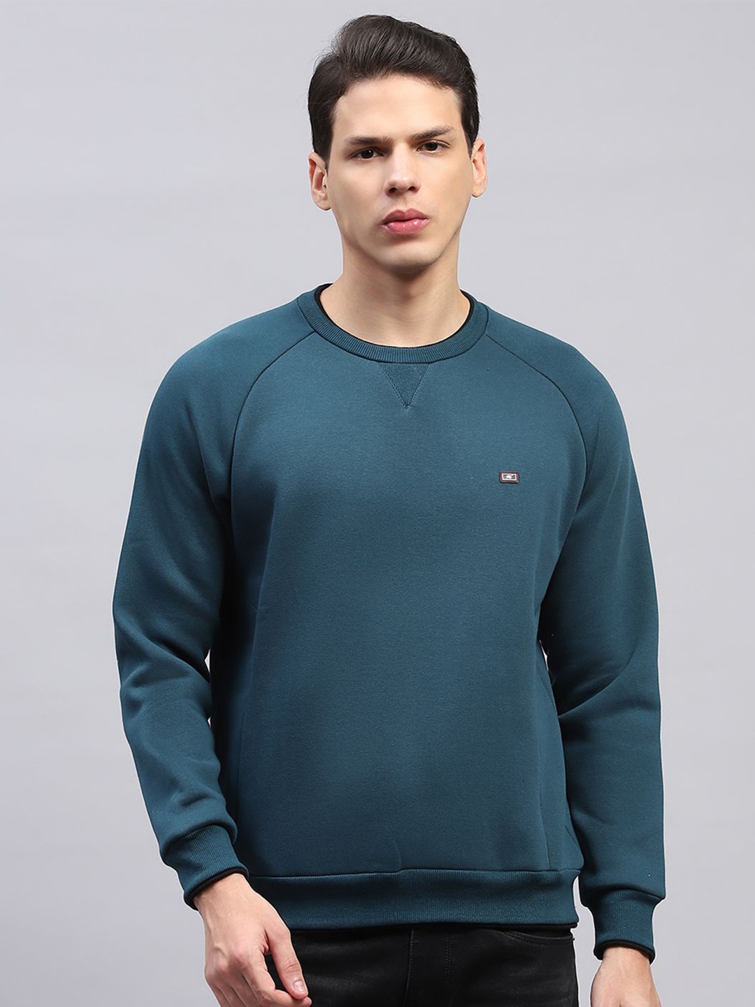 

Monte Carlo Men Solid Cotton Sweatshirt, Teal