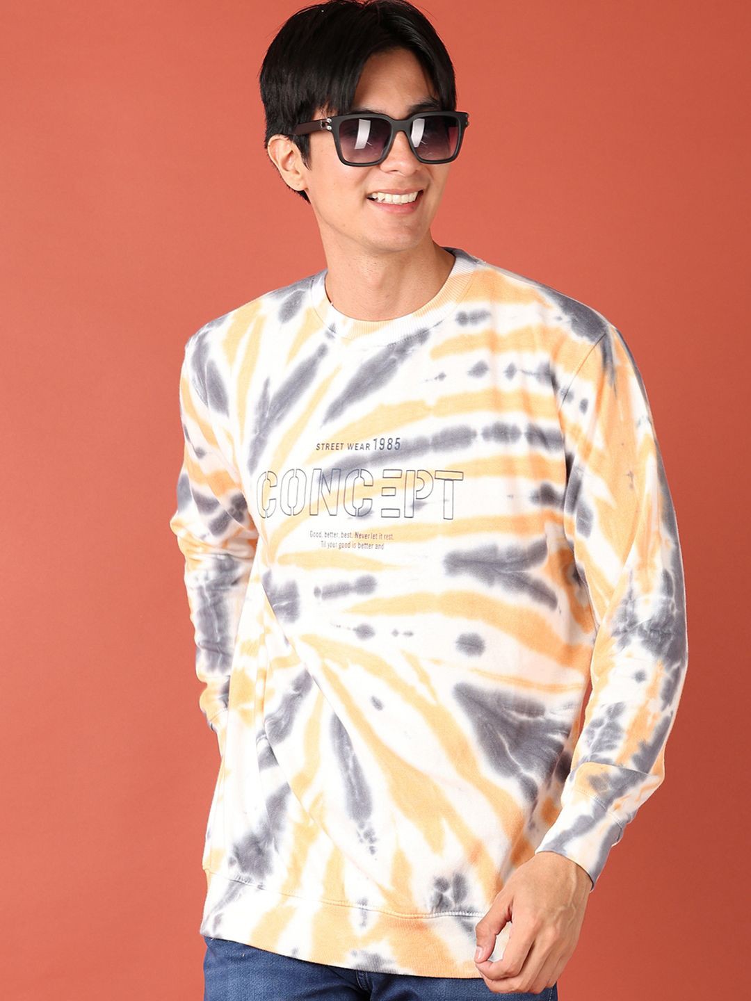 

V-Mart Men Off White Round Neck Full Sleeves Pullover Printed Sweatshirt