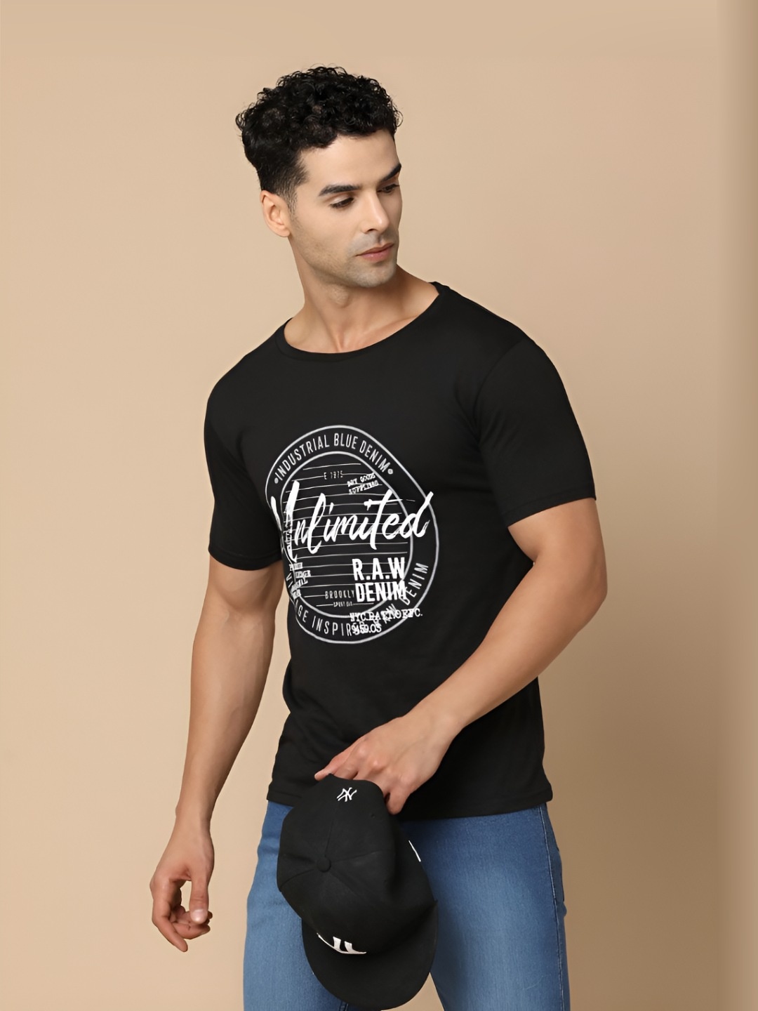 

V-Mart Men Typography Printed Round Neck Slim Fit T-shirt, Black