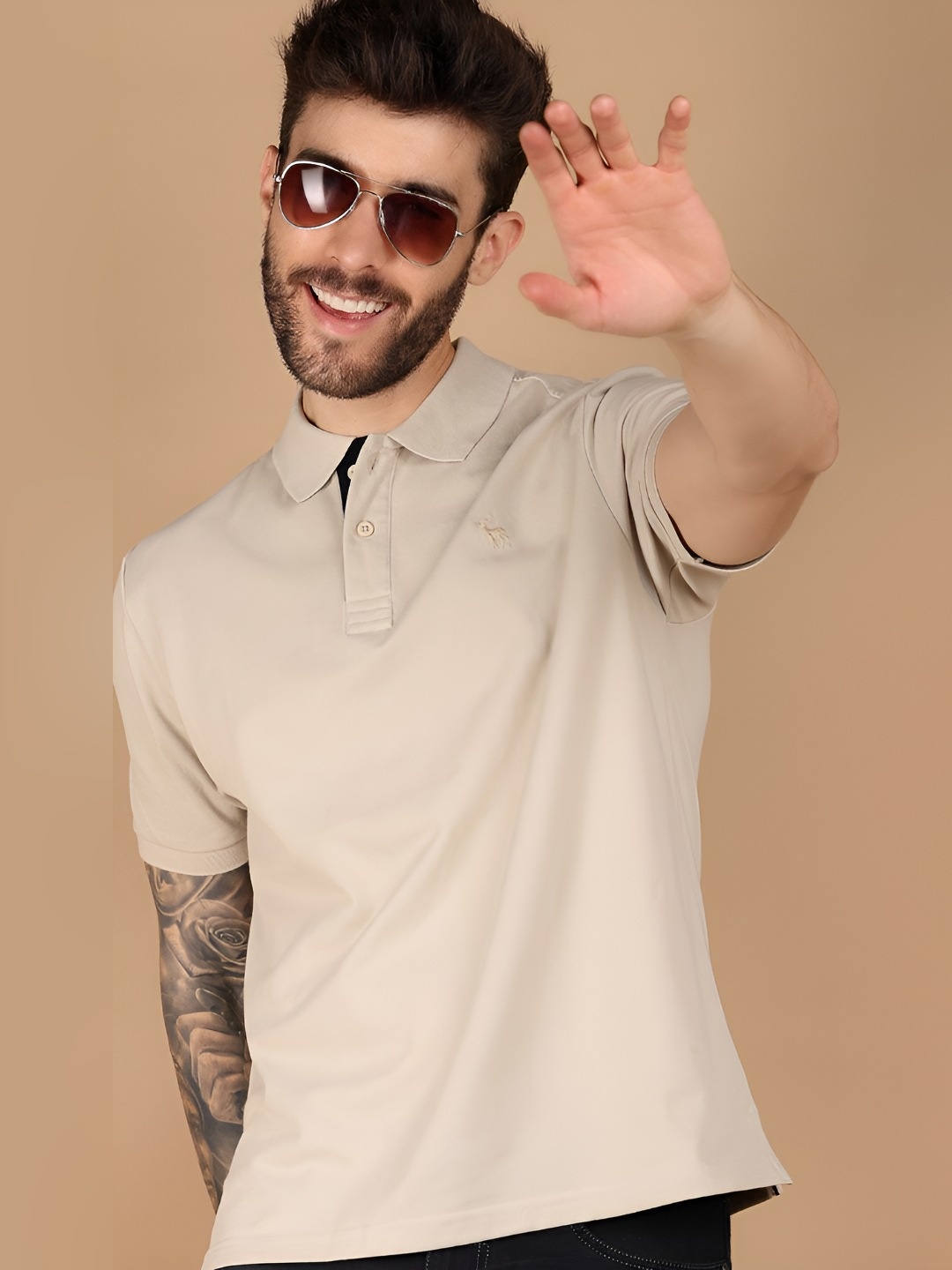 

V-Mart Men Solid Polo Collar T-shirt, Beige