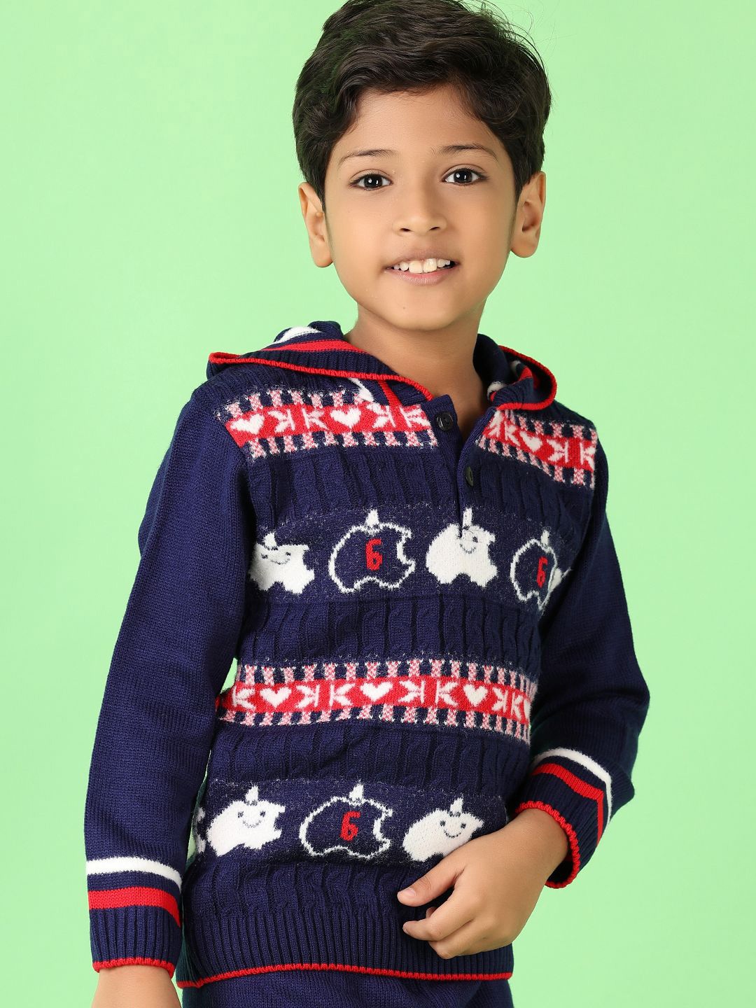 

V-Mart Boys Printed Sweatshirt with Joggers, Navy blue