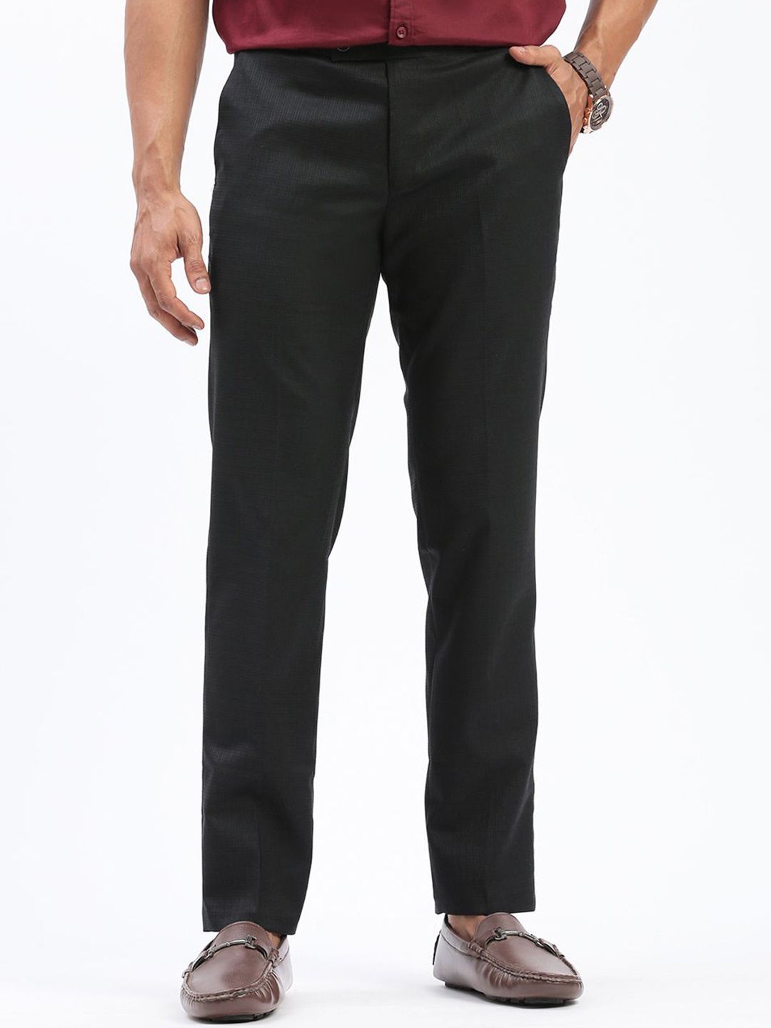 

SHOWOFF Men Comfort Slim Fit Low-Rise Formal Trouser, Black