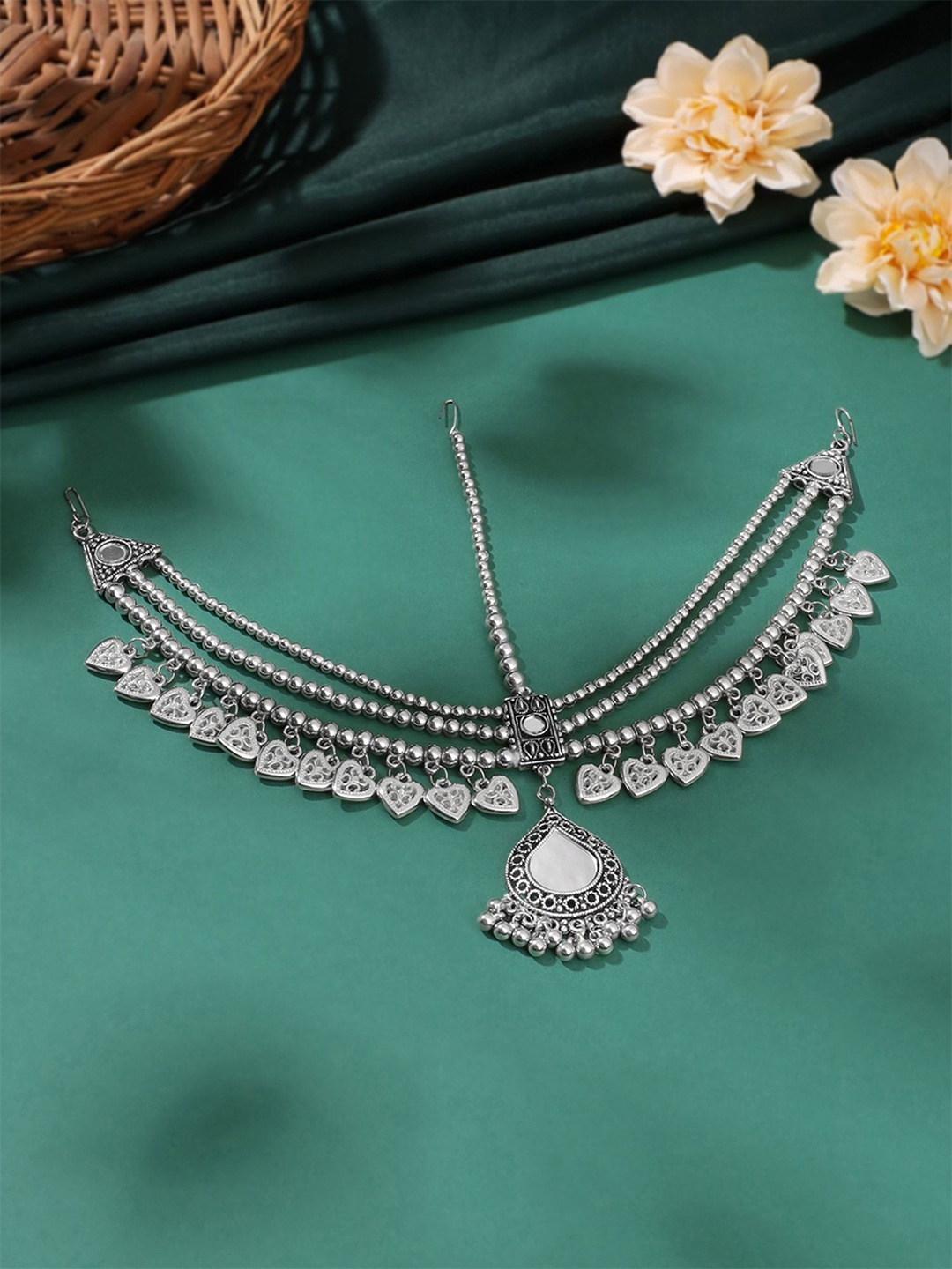 

Yellow Chimes Silver-Plated Oxidised Matha Patti