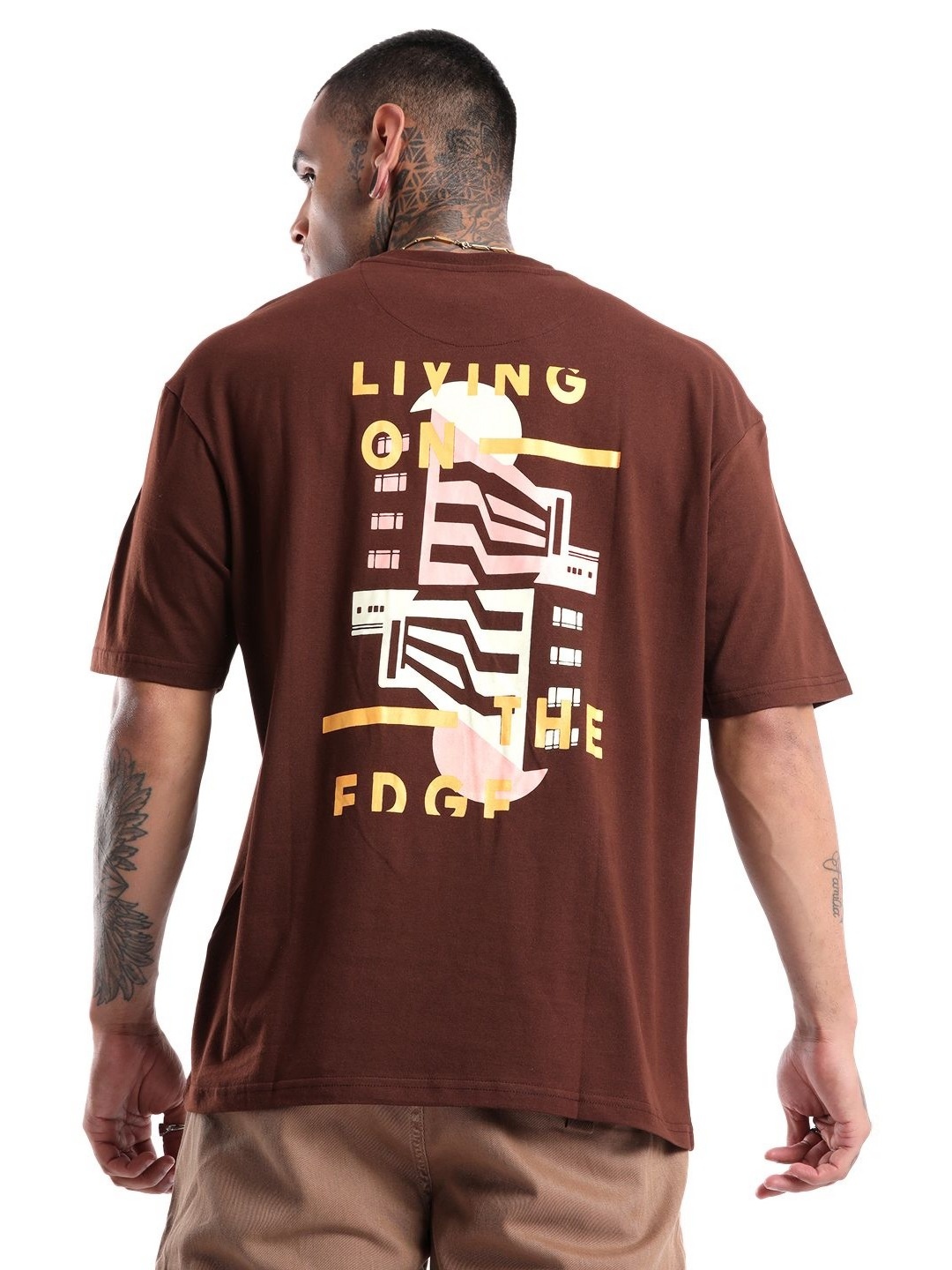 

WROGN Men Typography Printed Round Neck Cotton Oversized T-shirt, Brown