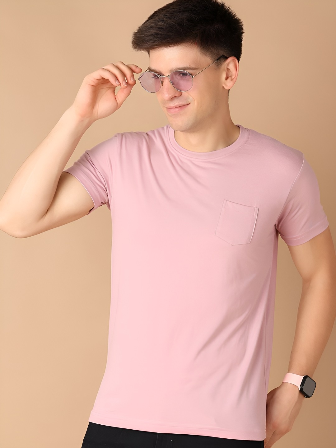 

V-Mart Men Solid Round Neck T-shirt, Peach