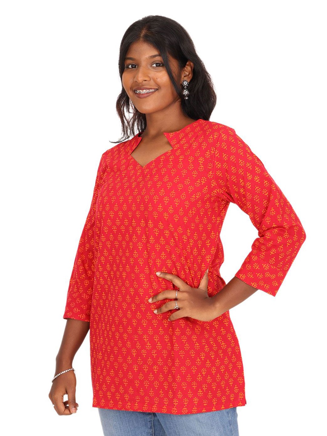 

Avishya Floral Printed V-Neck Pure Cotton Kurti, Orange