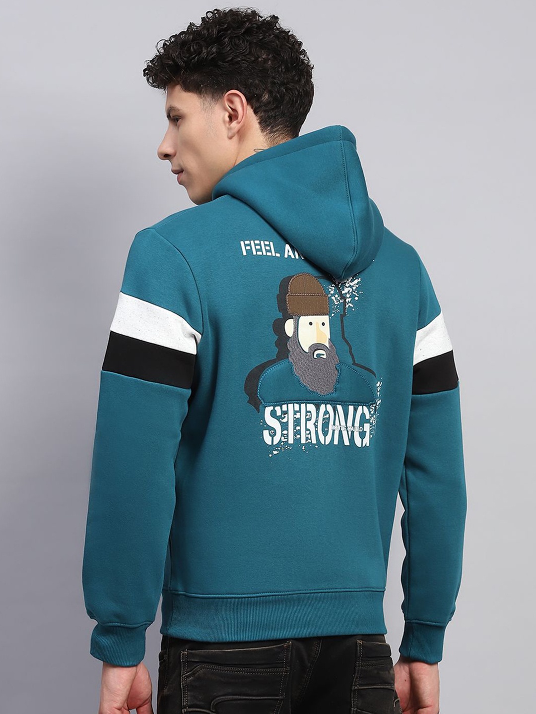 

Monte Carlo Men Printed Cotton Hooded Neck Full Sleeve Sweatshirt, Teal