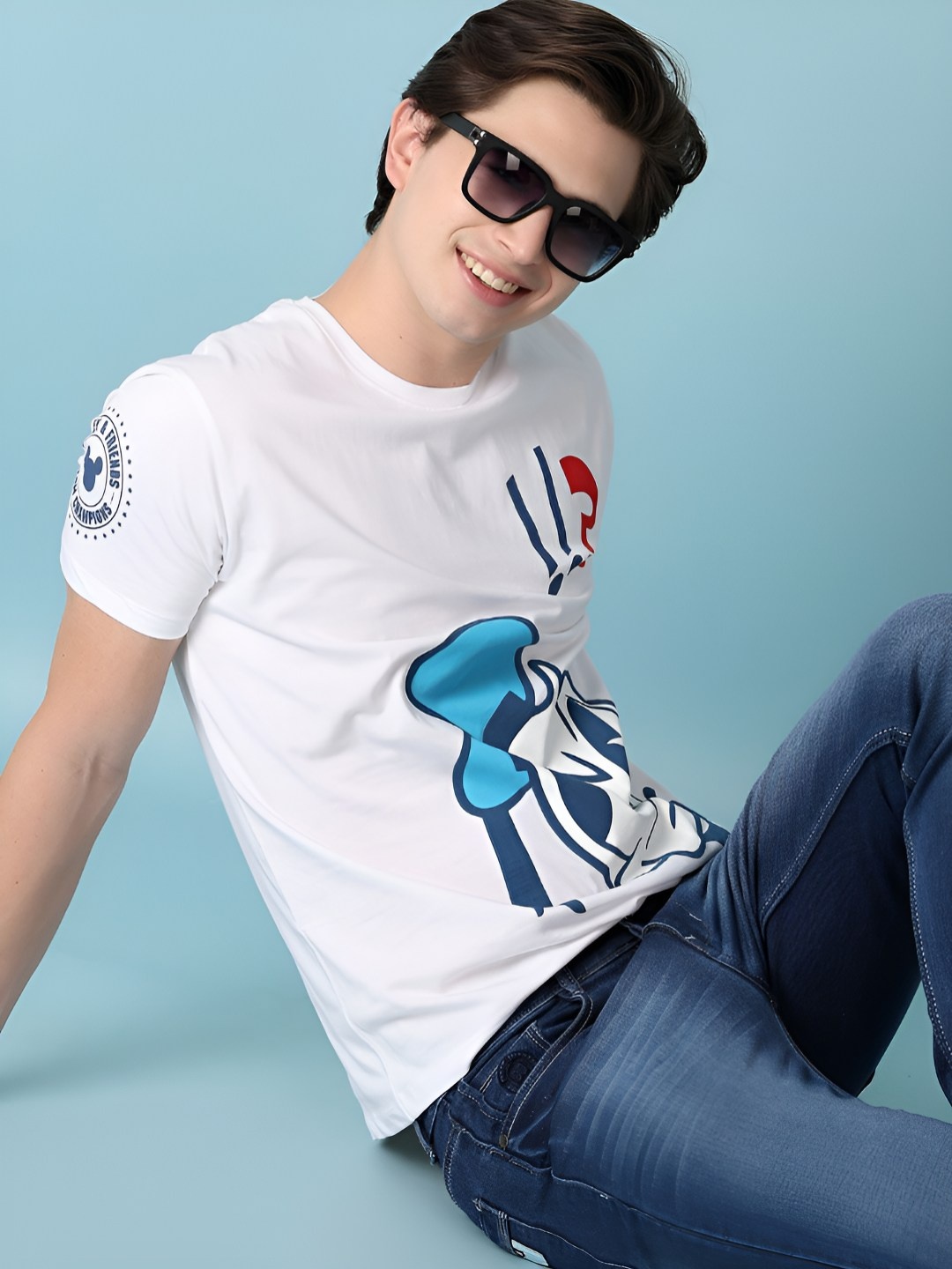 

V-Mart Men Graphic Printed Round Neck Cotton T-shirt, White
