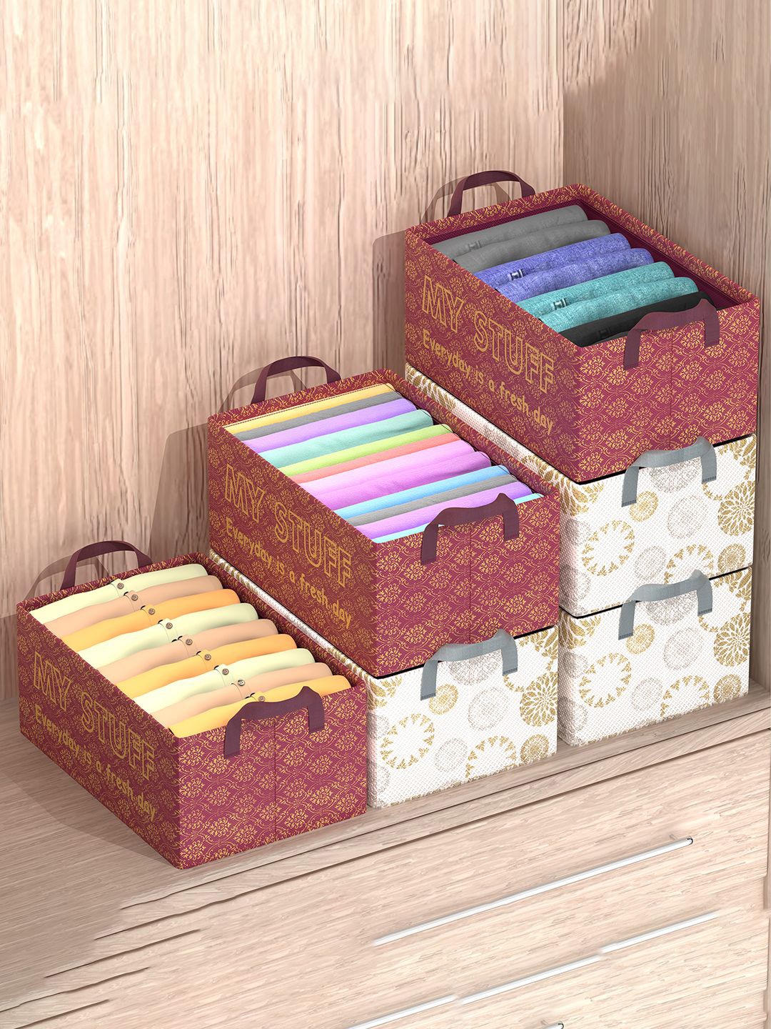 

Kuber Industries Maroon 6 Pieces Foldable Drawer Organisers