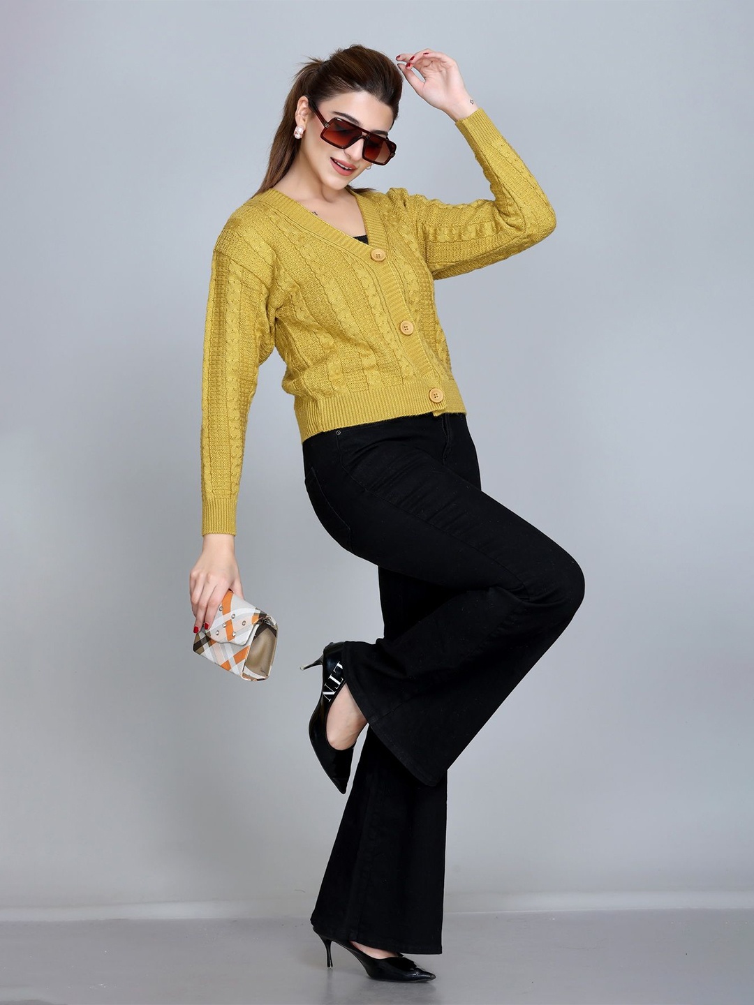 

Winter Wonders Women Self Design Cable Knit Crop Sweaters, Yellow