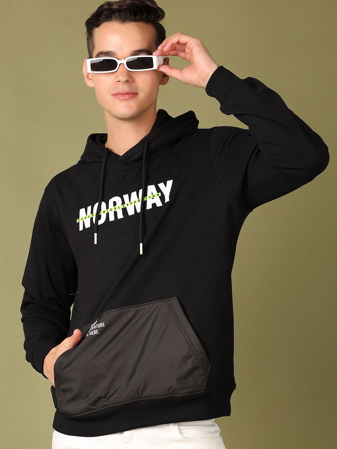 

V-Mart Men winters Hooded Sweatshirt, Black