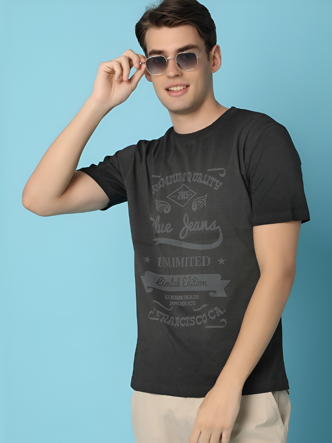 

V-Mart Men Typography Printed Round Neck Cotton T-shirt, Black