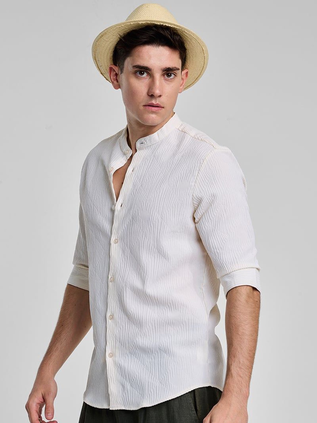 

Snitch Men Smart Band Collar Textured Casual Shirt, White