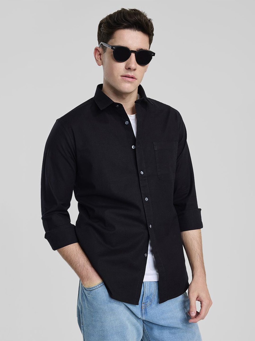 

Snitch Men Smart Spread Collar Solid Cotton Casual Shirt, Black