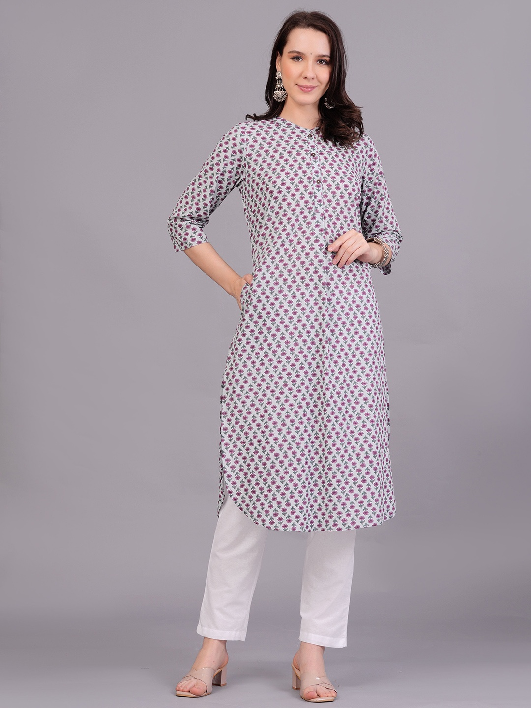 

The Kurta Express Floral Printed Mandarin Collar Cotton Straight Kurta, Blue
