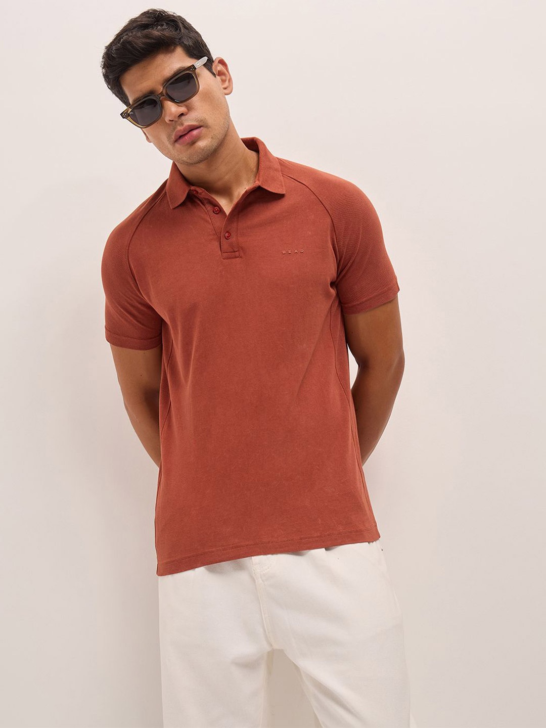 

THE BEAR HOUSE Men Solid Polo Collar Cotton T-shirt, Rust