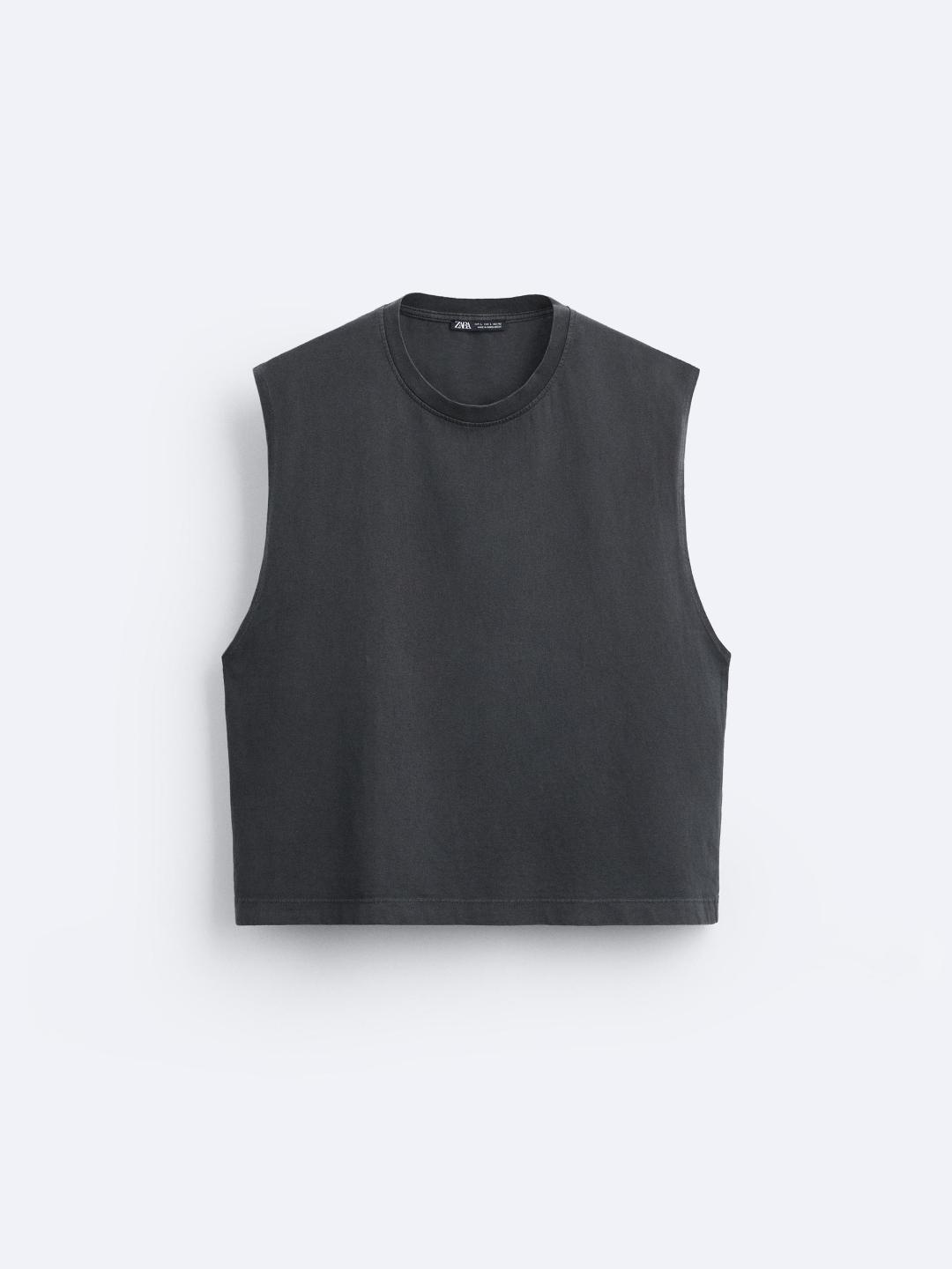 

ZARA Men Tshirts, Na