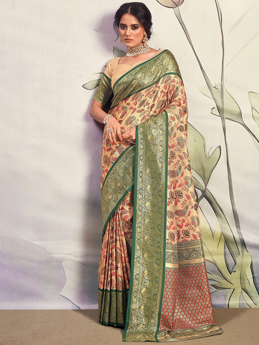 

MySilkLove Woven Design Zari Banarasi Saree, Green