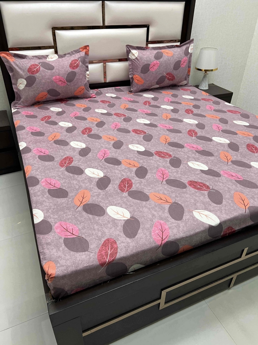 

Pure Decor Passion Purple Floral 210 TC Pure Cotton Queen Bedsheet-2.28 m x 2.55 m