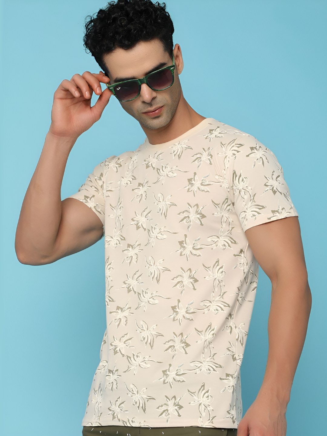 

V-Mart Men Floral Printed Round Neck T-shirt, Beige