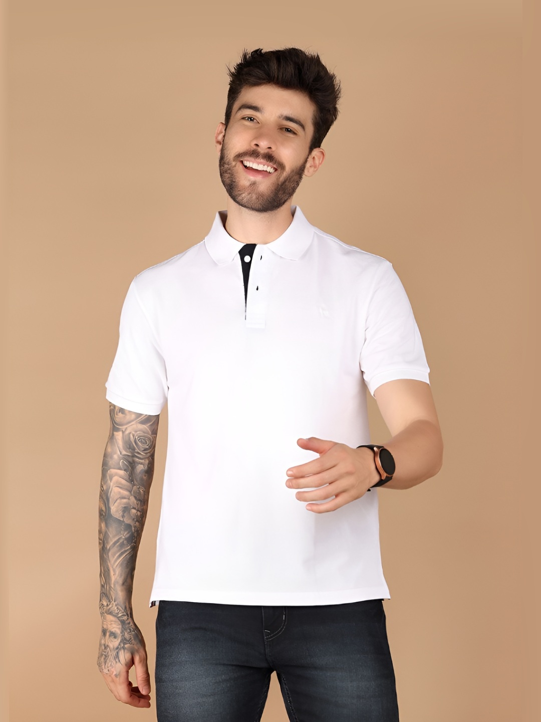 

V-Mart Men Solid Polo Collar T-shirt, White